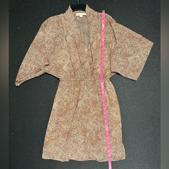NWOT, kimono sleeve mini dress in rose gold - Picture 5 of 5